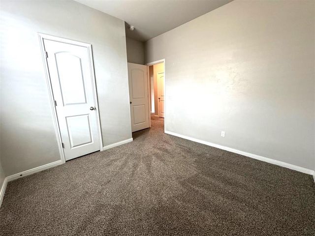 2025 Scarlet Circle, El Reno, OK 73036