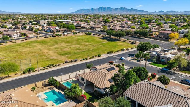 14604 W CLARENDON Avenue, Goodyear, AZ 85395