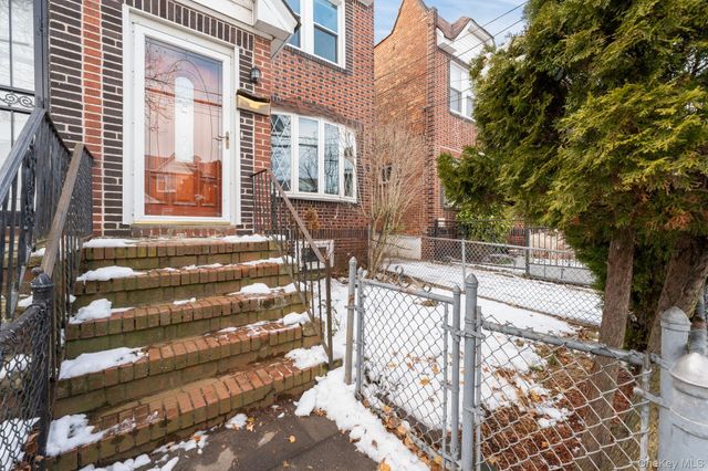 11934 145th Street, Jamaica, NY 11436