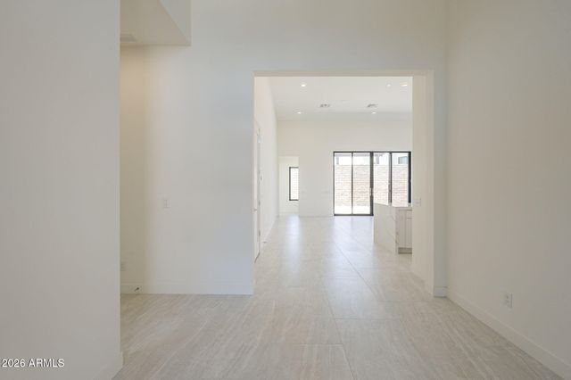 14125 E HIGHLAND Avenue, Fountain Hills, AZ 85268