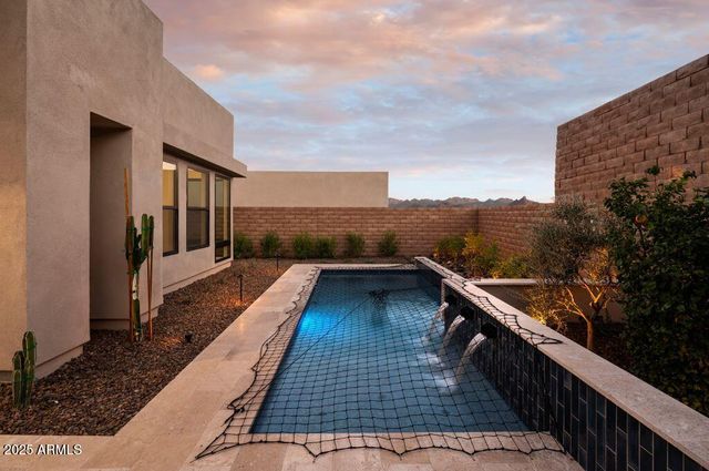 14125 E HIGHLAND Avenue, Fountain Hills, AZ 85268