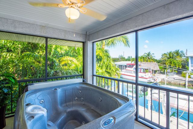 E 857 Caribbean Drive, Summerland Key, FL 33042