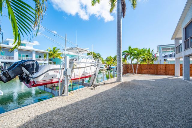 E 857 Caribbean Drive, Summerland Key, FL 33042