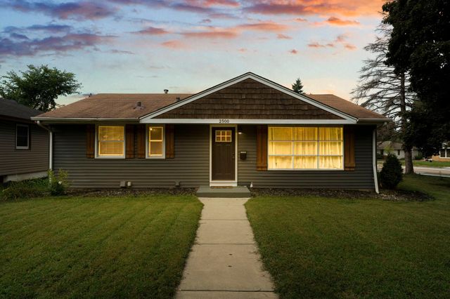 2500 Xylon Avenue S, Saint Louis Park, MN 55426