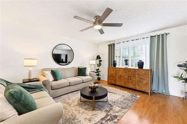 2218 MCMAHON COURT 1038, Orlando, FL 32812