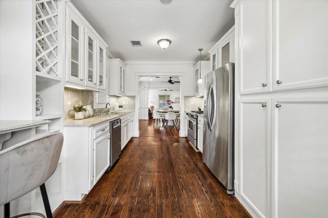 1115 Harvard Street, Houston, TX 77008