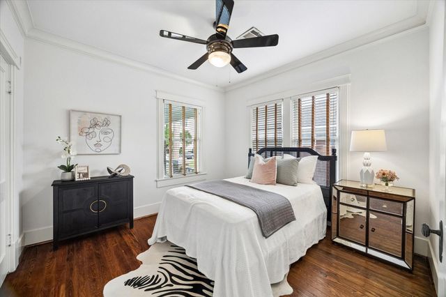 1115 Harvard Street, Houston, TX 77008