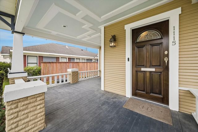 1115 Harvard Street, Houston, TX 77008
