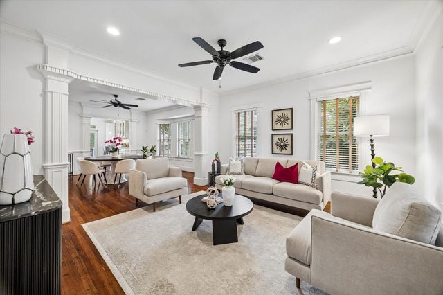 1115 Harvard Street, Houston, TX 77008