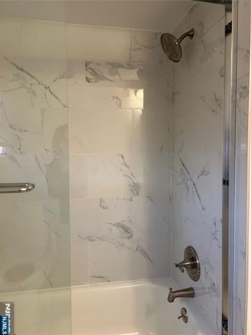 433 5TH Street 2ND, Palisades Park, NJ 07650