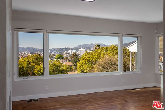 908 HYPERION Avenue, Los Angeles, CA 90029