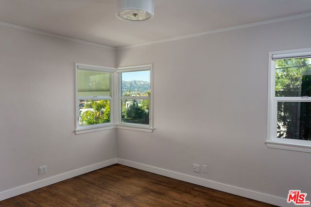 908 HYPERION Avenue, Los Angeles, CA 90029