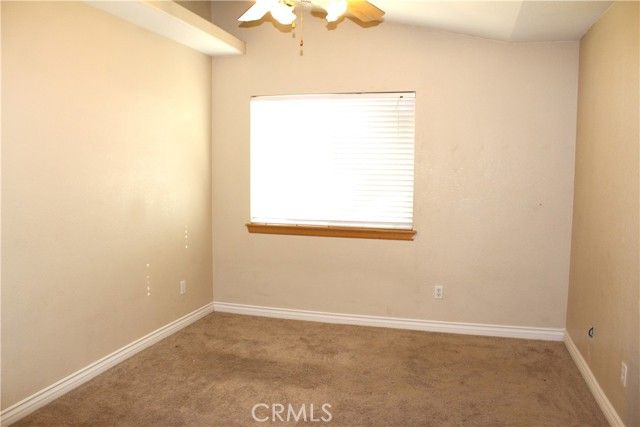 16263 Chiwi Road, Apple Valley, CA 92307