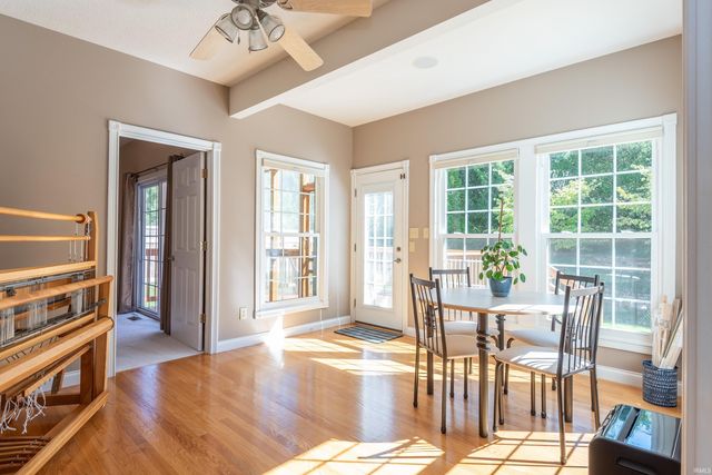 933 S Fenbrook Court, Bloomington, IN 47401