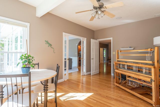 933 S Fenbrook Court, Bloomington, IN 47401