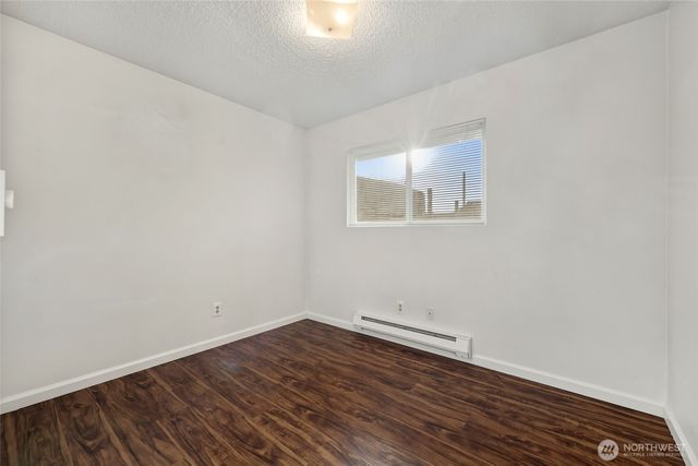 418 N 13th Street, Elma, WA 98541