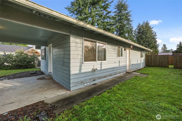 418 N 13th Street, Elma, WA 98541