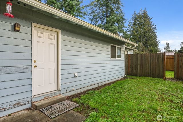 418 N 13th Street, Elma, WA 98541