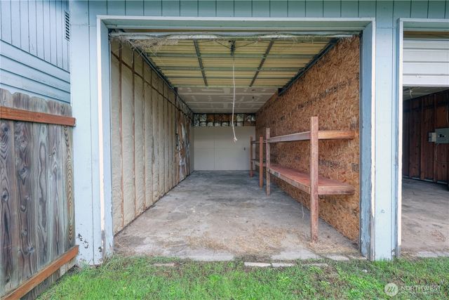 418 N 13th Street, Elma, WA 98541