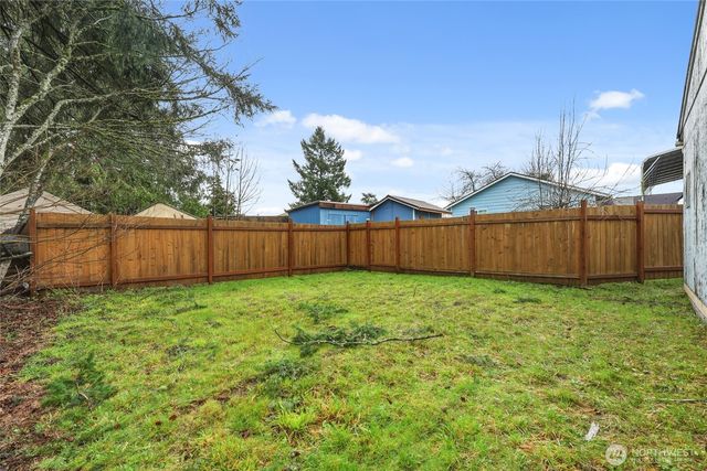 418 N 13th Street, Elma, WA 98541