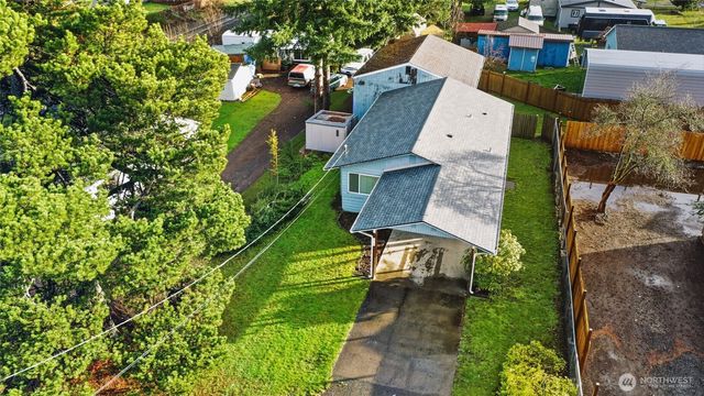 418 N 13th Street, Elma, WA 98541
