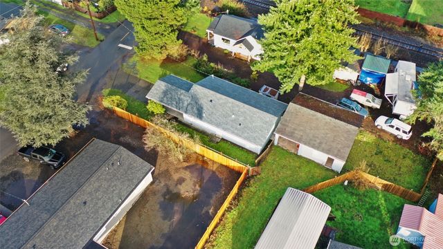 418 N 13th Street, Elma, WA 98541