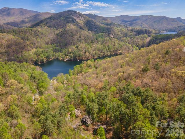 82 Meadow Ridge Court, Tuckasegee, NC 28783