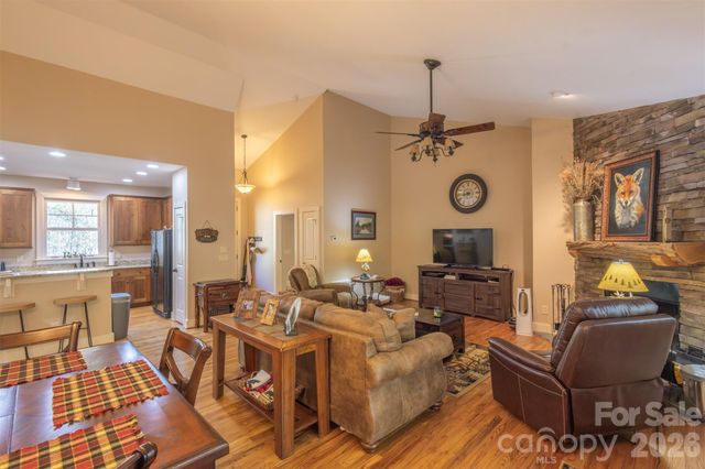 82 Meadow Ridge Court, Tuckasegee, NC 28783