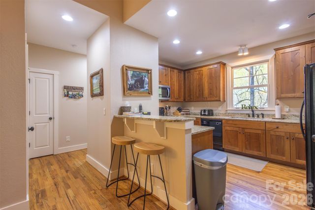 82 Meadow Ridge Court, Tuckasegee, NC 28783