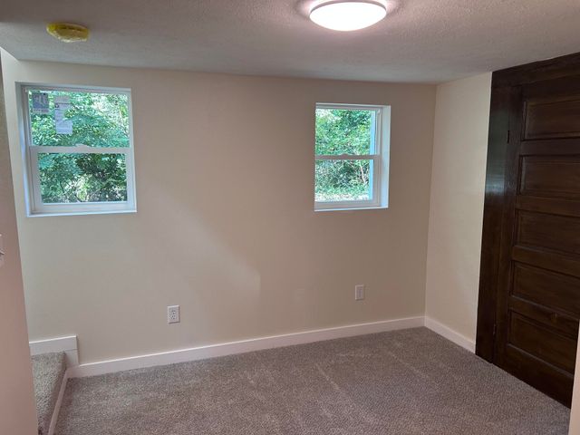 311 E Jackson Street, Ozark, MO 65721