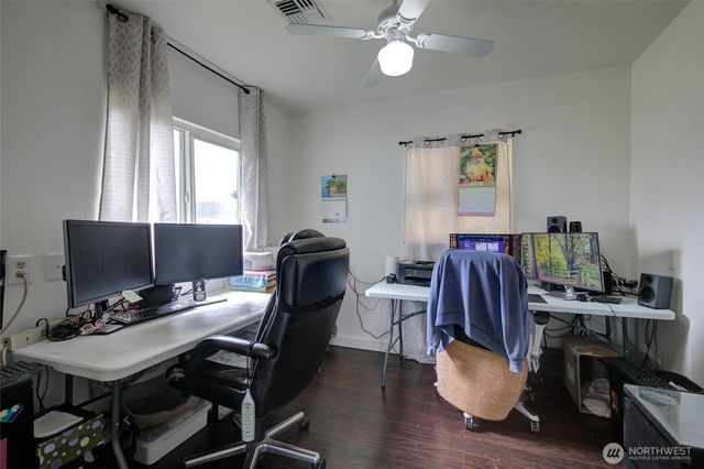 2006 W 2nd Street, Aberdeen, WA 98520