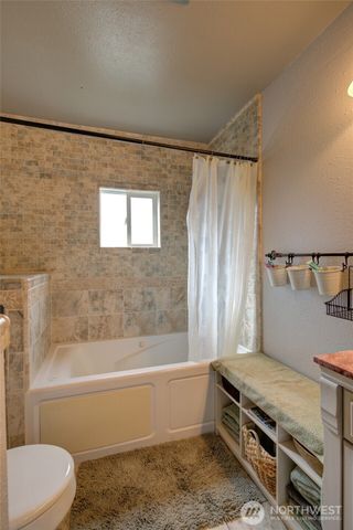 2006 W 2nd Street, Aberdeen, WA 98520