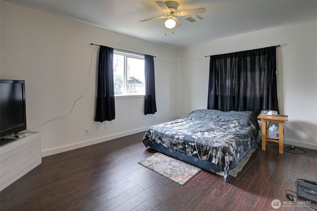 2006 W 2nd Street, Aberdeen, WA 98520