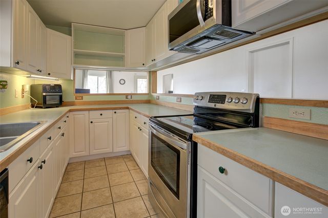 2006 W 2nd Street, Aberdeen, WA 98520