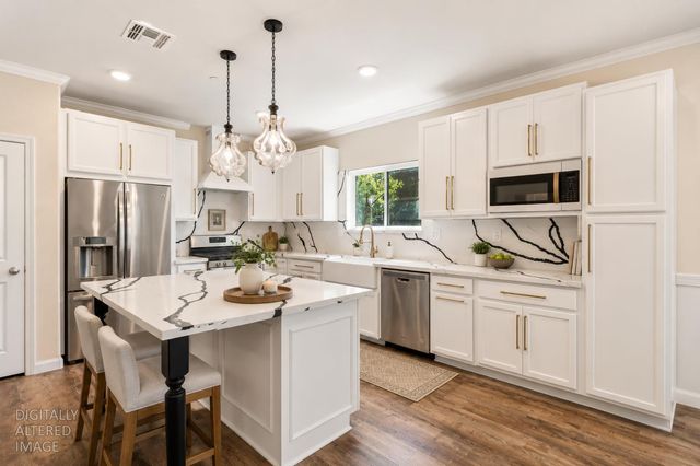 2995 Stable Dr, West Sacramento, CA 95691