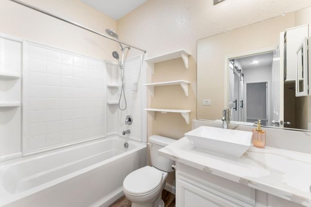 2995 Stable Dr, West Sacramento, CA 95691