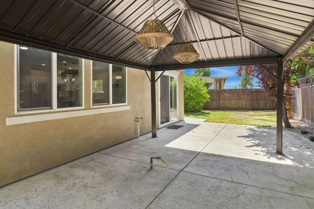 2995 Stable Dr, West Sacramento, CA 95691
