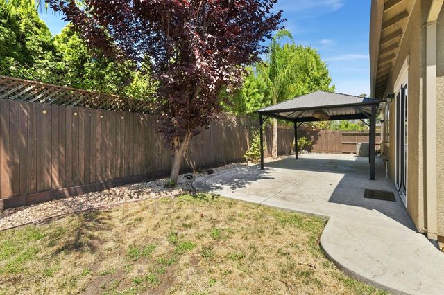2995 Stable Dr, West Sacramento, CA 95691