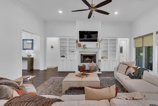 161 Ella Kate, Longview, TX 75605