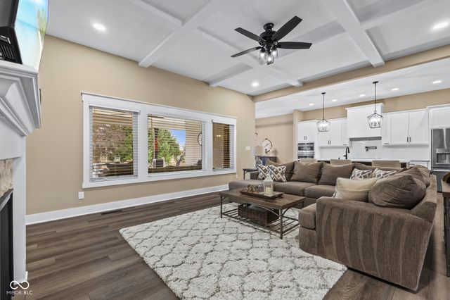 5459 Chancery Boulevard, Greenwood, IN 46143