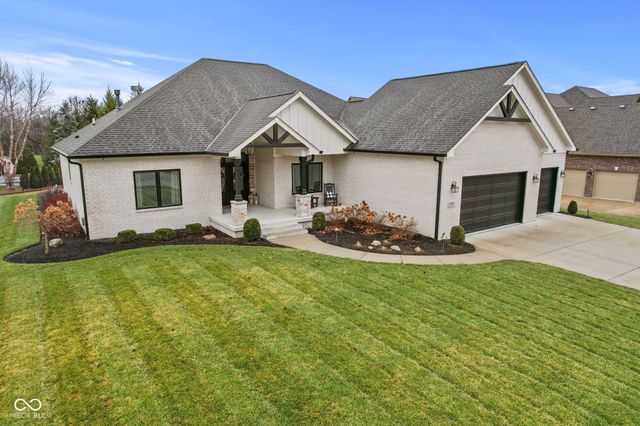 5459 Chancery Boulevard, Greenwood, IN 46143