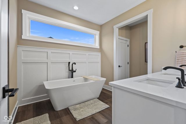 5459 Chancery Boulevard, Greenwood, IN 46143