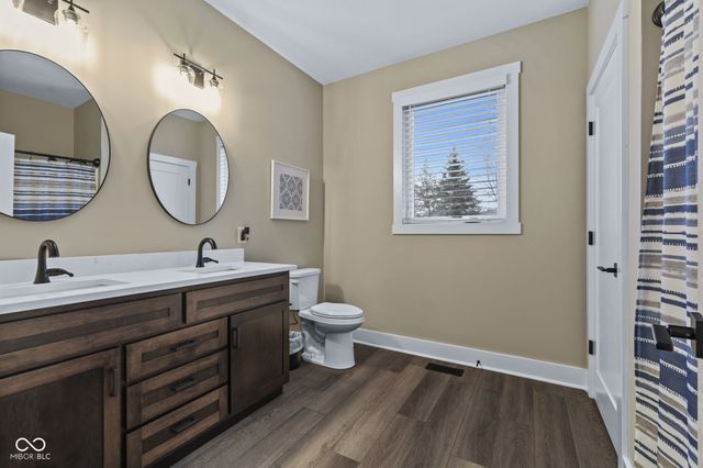 5459 Chancery Boulevard, Greenwood, IN 46143