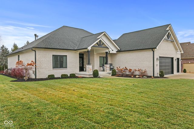 5459 Chancery Boulevard, Greenwood, IN 46143