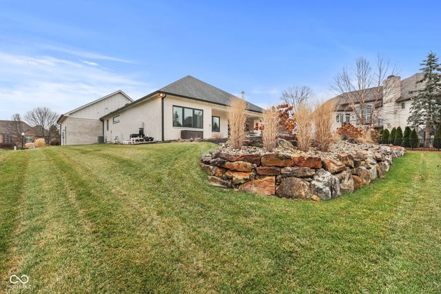 5459 Chancery Boulevard, Greenwood, IN 46143