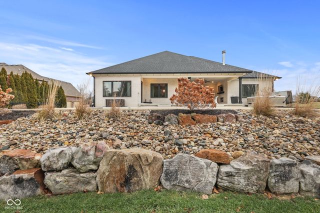 5459 Chancery Boulevard, Greenwood, IN 46143