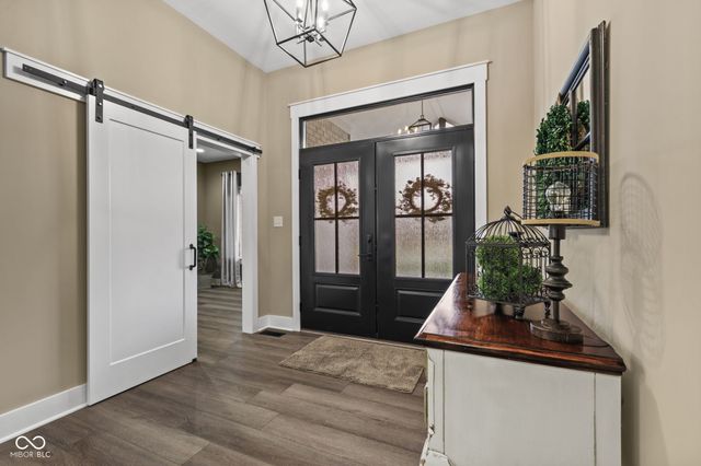 5459 Chancery Boulevard, Greenwood, IN 46143