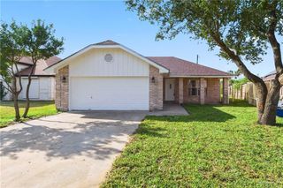 725 Washington Circle, Harlingen, TX 78550