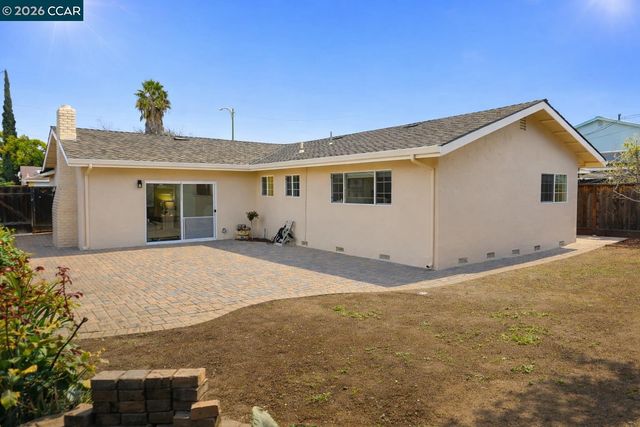 3474 Woodside Ln, San Jose, CA 95121