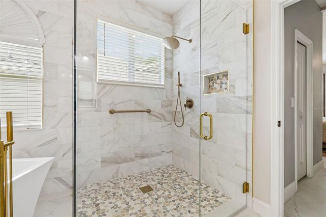2005 WEXFORD GREEN DRIVE, Valrico, FL 33594